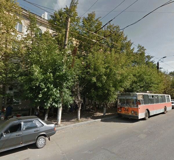 Банкомат Уральского Банка Реконструкции и Развития по адресу проспект Октябрьский 1