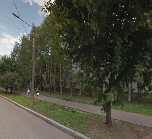 Банкомат Сбербанка России по адресу улица Карла Либкнехта 37