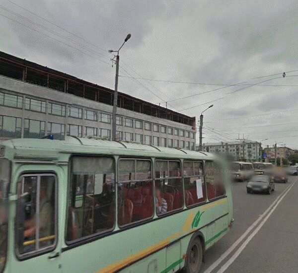 Банкомат банка Кольцо Урала по адресу улица Воровского 77